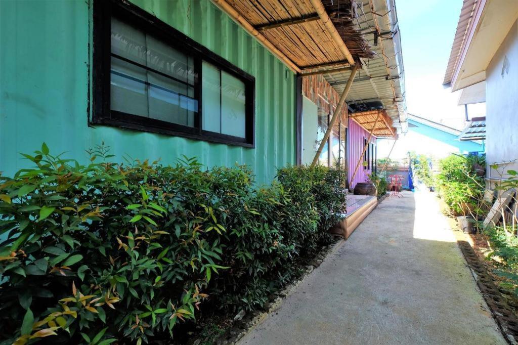 Oyo 503 Phuket Numnoi Hotel Bang Tao Beach  Exterior photo